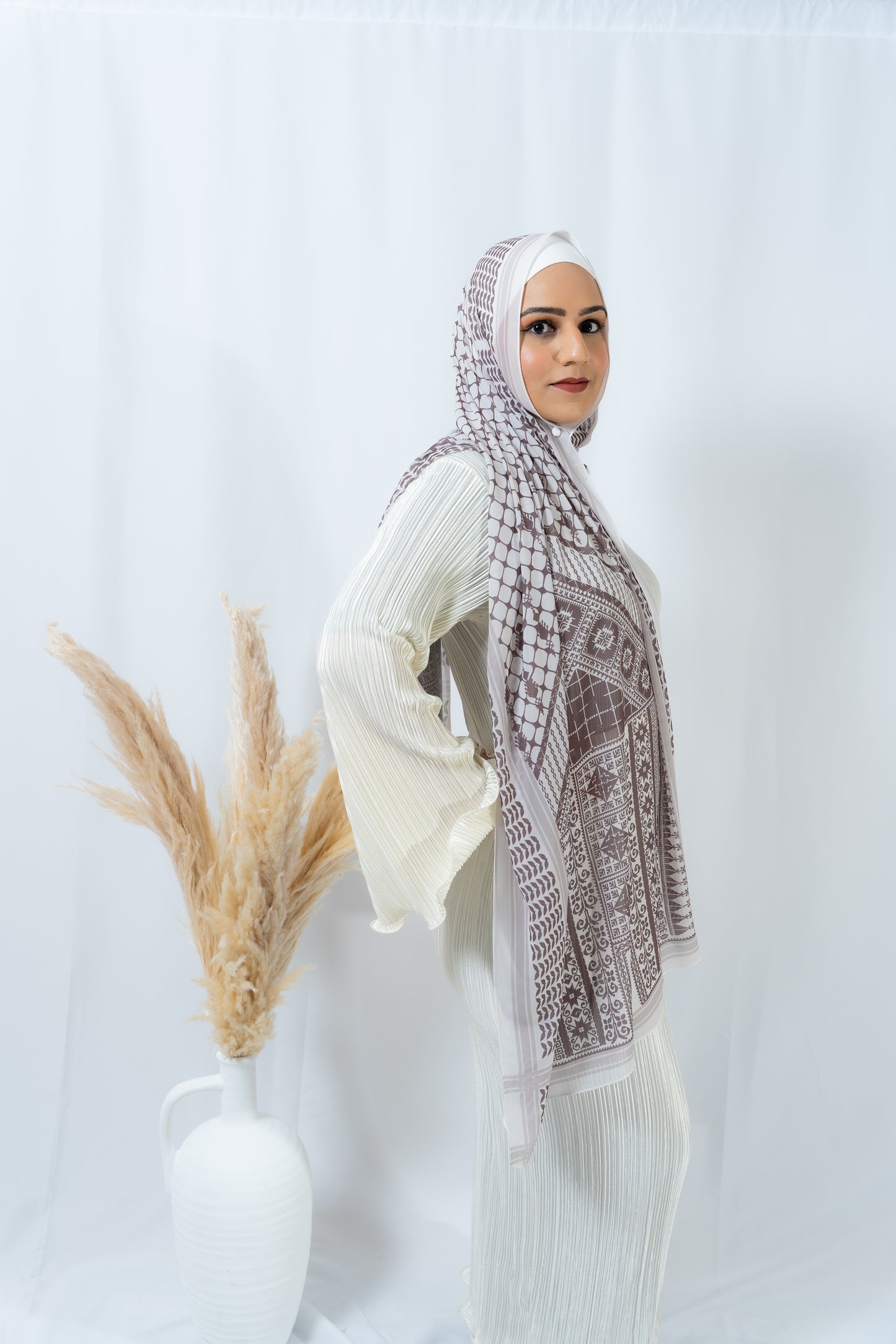 PALESTINE HIJAB - IN TAUPE