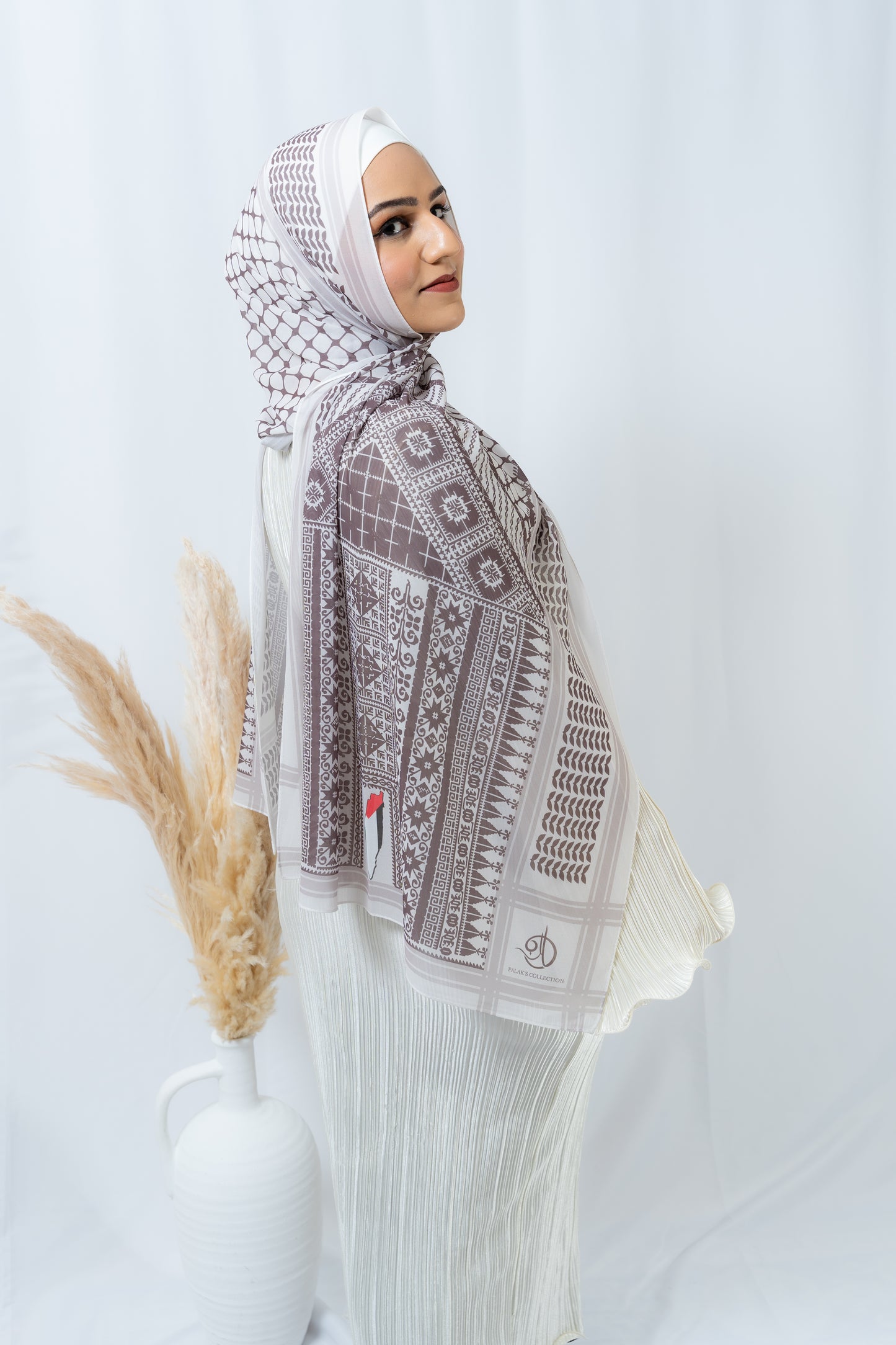PALESTINE HIJAB - IN TAUPE